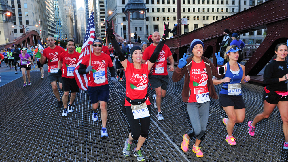 Team Palestine in action at the Bank of America Chicago Marathon [Courtesy of Rashad Darwish]