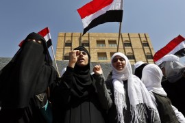 Yemeni students protest ongoing Saudi-led coalition airstrikes