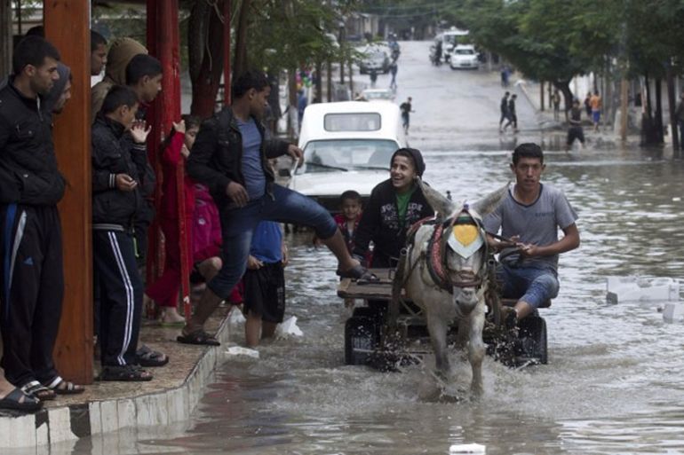 Flash floods hit Gaza and Israel