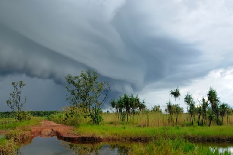 Shelf cloud outside Darwin