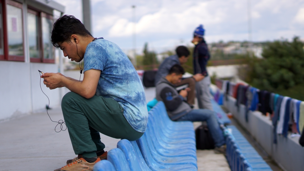 Human Rights Watch said the four Balkan countries are engaging in “collective discrimination” by denying nationals of certain countries access to asylum procedures (Sorin Furcoi/Al Jazeera)