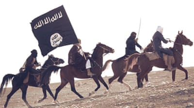 ISIL fighters [Al Jazeera]