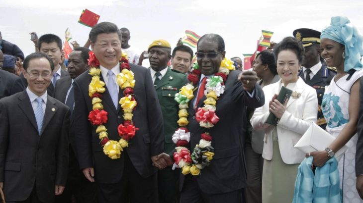 Chinese President Xi visits Zimbabwe