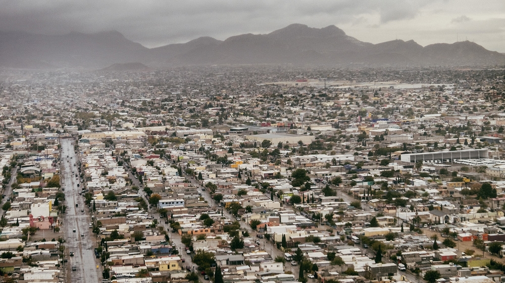 Today's Juarez looks like a very different place to the city of just a few years ago. New restaurants are opening weekly, and nightlife is buzzing once again. Some believe it is because the Sinaloa cartel defeated its rivals  [Axel Storen Weden/Al Jazeera]