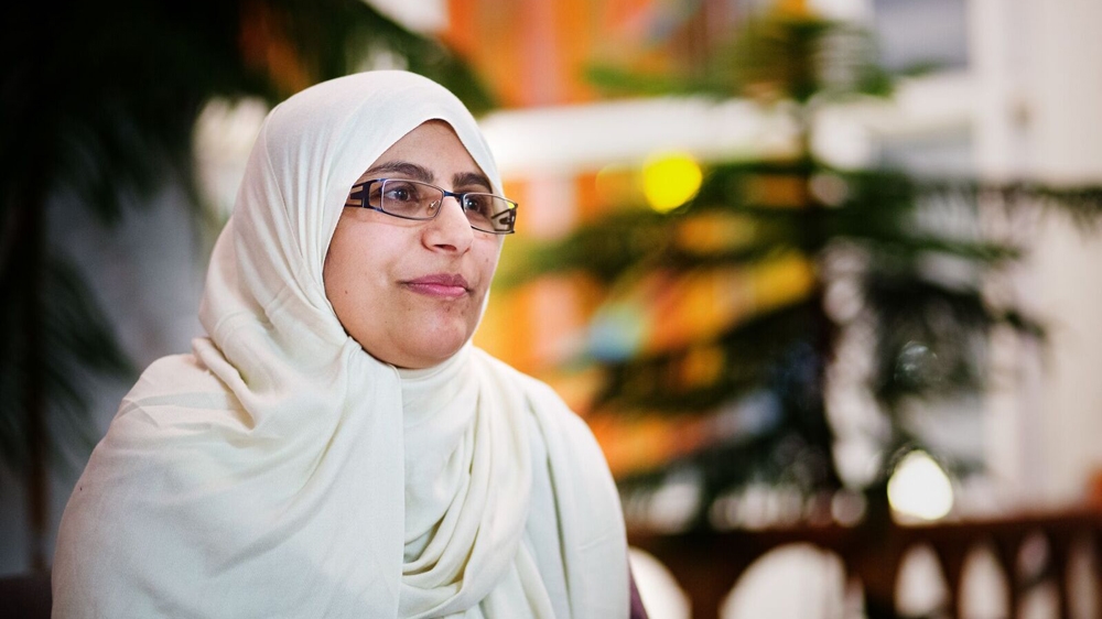 Khadijah al-Dhabbi, a volunteer and a member of the Muslim Association of Canada [Ryan Edwardson/Al Jazeera]