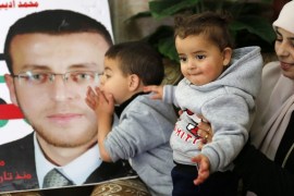 Wife of jailed Palestinian journalist al-Qeq appeals to the public