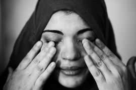 Interactive - Syrian refugees: Single mothers'' daily fight for survival