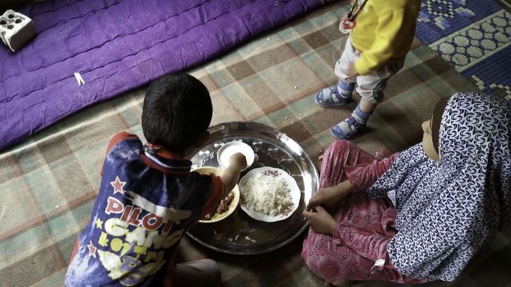 People of Fallujah face hunger and shortage of supplies [Al Jazeera]