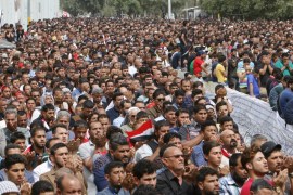 Supporters of prominent Iraqi Shi''ite cleric Moqtada al-Sadr pray during a protest against government corruption, in the streets outside Baghdad