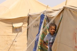 Families fleeing Fallujah