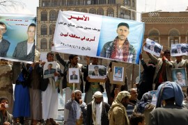 Yemenis call for the release of alleged Saudi-held prisoners