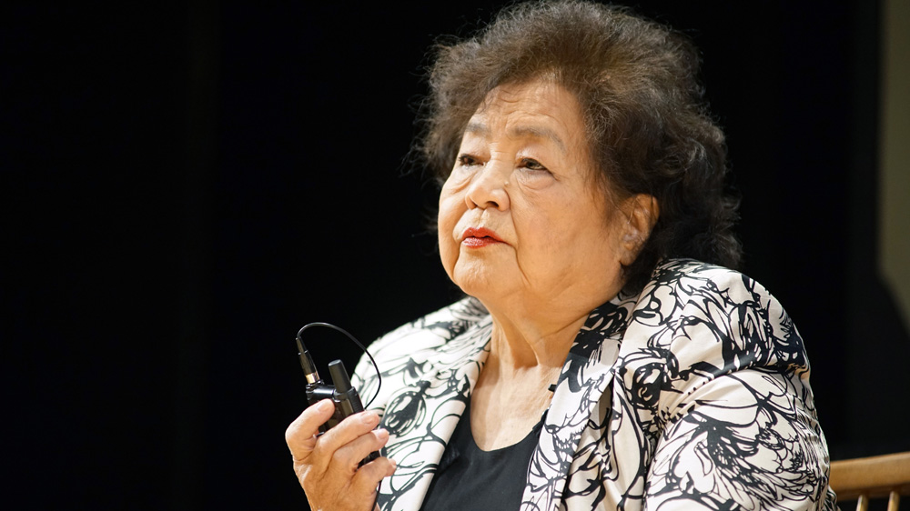 Setsuko Thurlow, 84, speaking about Hiroshima at the Japan Society in New York [Paule Saviano/Al Jazeera]