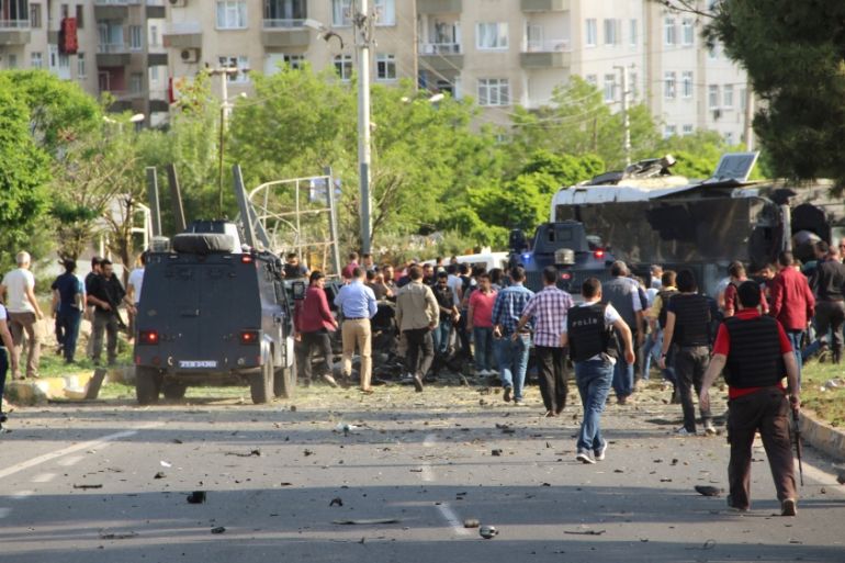 Dozen injured in Turkey''s Diyarbakir blast