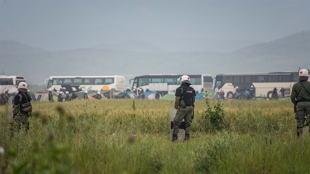 Greek authorities began evacuating the camp near the Macedonian border [Dimitris Sideridis/Al Jazeera]
