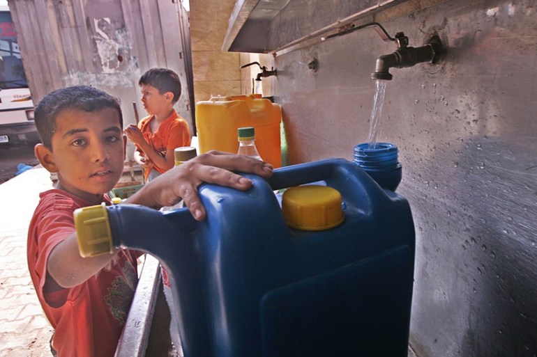 Israel restricts water supply to Palestinians