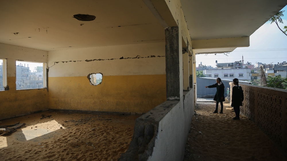Many of the Shujayea school's walls collapsed and the windows were smashed [Ezz Zanoun/Al Jazeera]