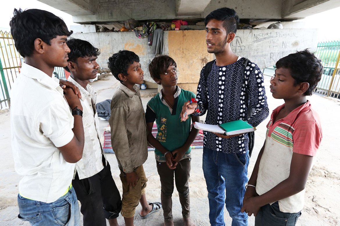 Balaknama, The voice of street children [Showkat Shafi/Al Jazeera]