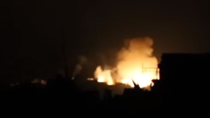 Air strike cause fires in Syria''''s Aleppo