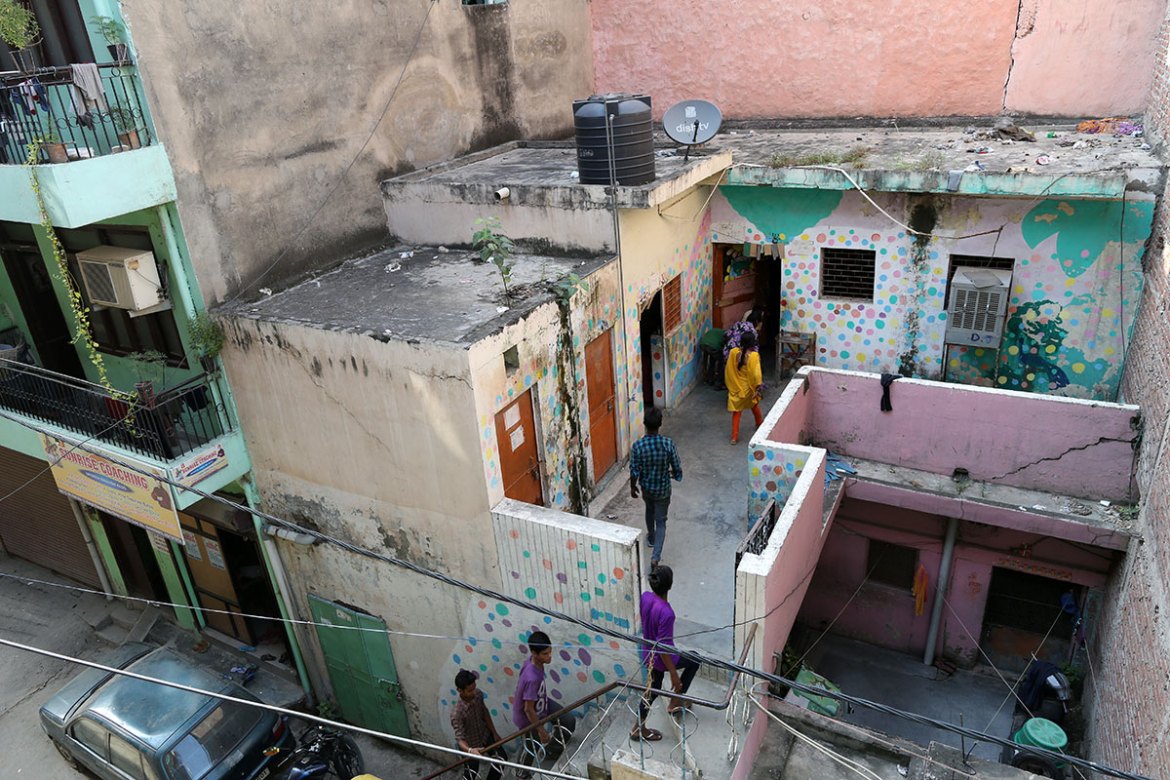 Balaknama, street children newspaper[Showkat Shafi/Al Jazeera]