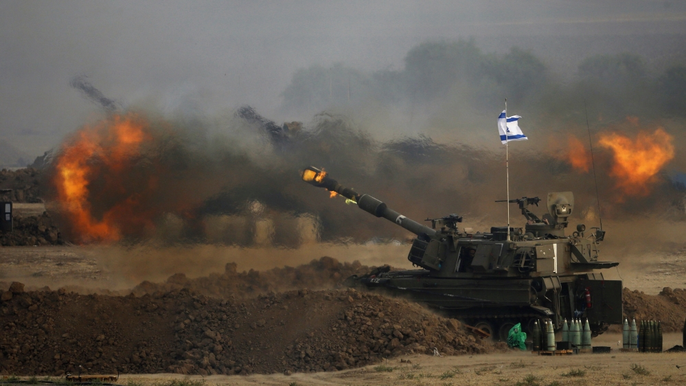 An Israeli mobile artillery unit fires towards the Gaza Strip on August 1, 2014 [Reuters]