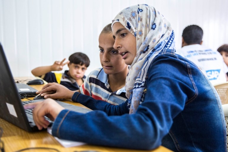 Syrian refugees coding