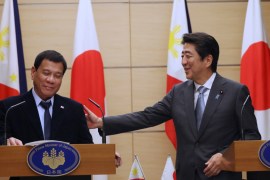 Philippine President Rodrigo Duterte and Japan''s Prime Minister Shinzo Abe attend a joint press conference at the prime minister''s office in Tokyo, Japan