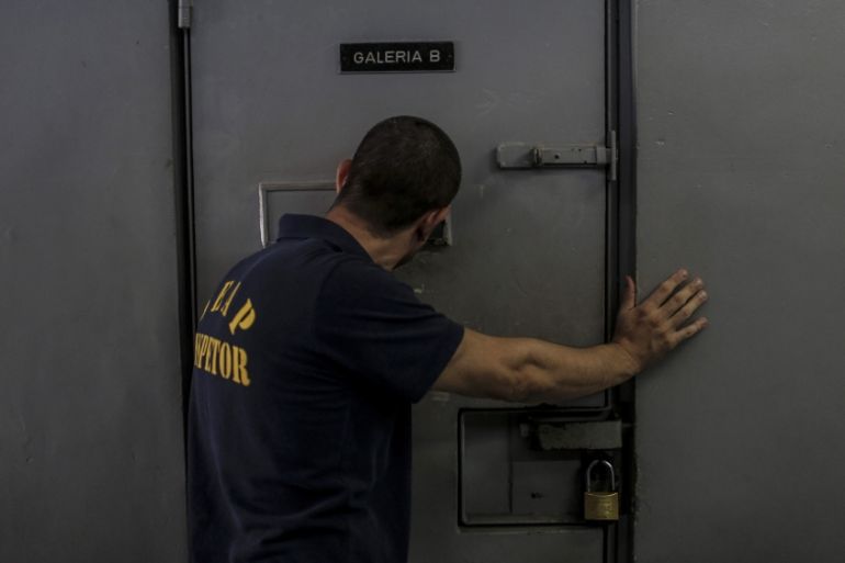 18 inmates die in Brazil prison riots