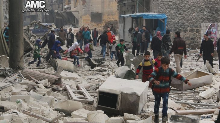 Children run for safety in Aleppo