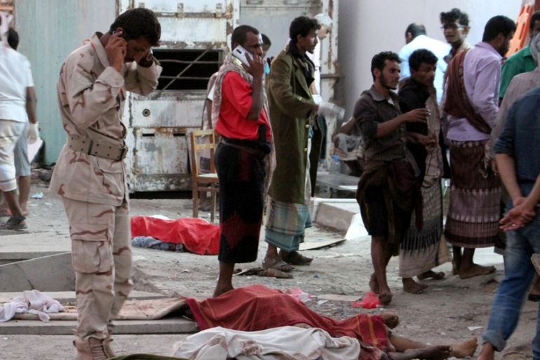 Scores killed in ISIL attack on military base in Yemen''s Aden