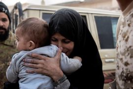 Sirte civilians fleeing ISIL