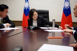 Taiwan''s President Tsai Ing-wen speaks on the phone with U.S. president-elect Donald Trump at her office in Taipei