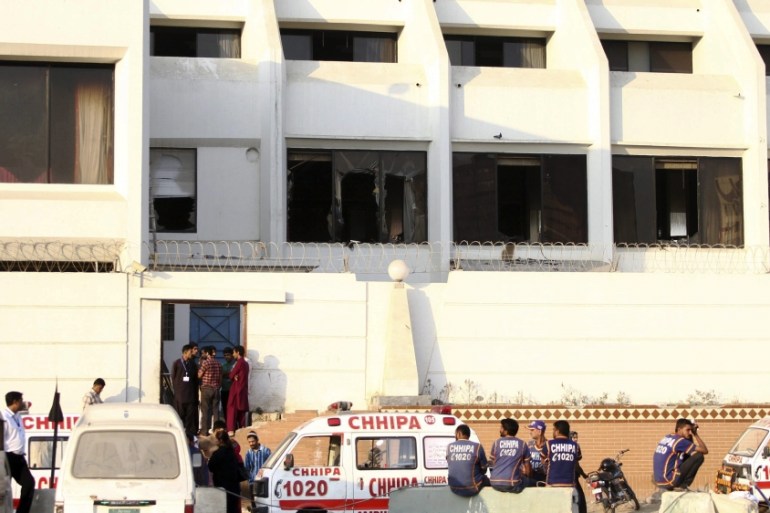 Fire at a hotel kills 11 people and injured 30 others in Karachi