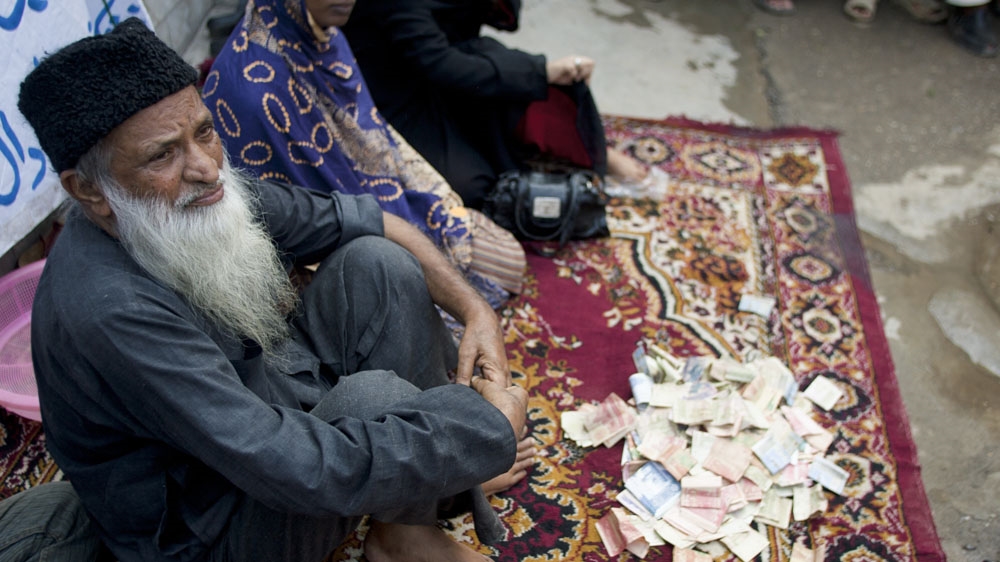 Edhi, who lived a modest life, helped impoverished people of all backgrounds [Anjum Naveed/AP]