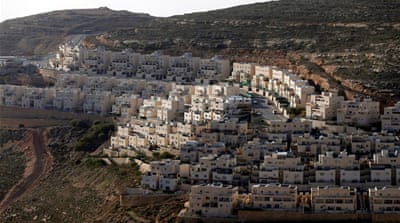 Palestinian negotiators say that swapping out certain settlements would 'prejudice contiguity, water aquifers and the viability of Palestine' [Ammar Awad/Reuters]