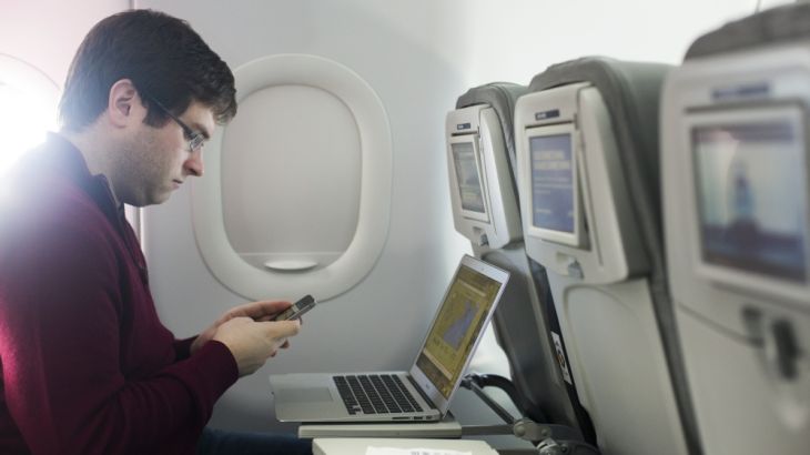 laptop on plan / electronics ban on flights