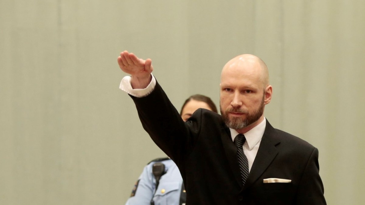 Norveç’in aşırı sağcı kitlesel katili Breivik, hapishane tecridi sebebiyle devlete dava açtı