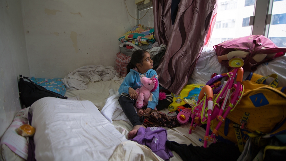 Supun Kellapatha's daughter, Sethmundi, was born a refugee in Hong Kong [Maria de la Guardia/Al Jazeera] 