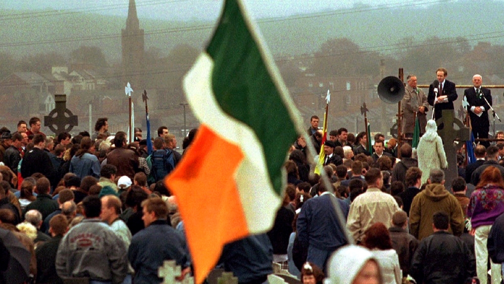 Martin McGuinness addresses a republican crowd in Milltown Cemetery in April 1995 [Crispin Rodwell/Reuters]