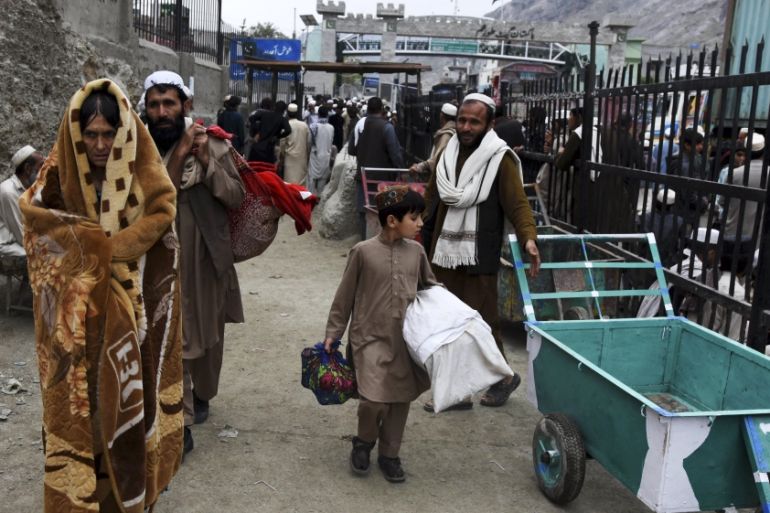 Pakistan-Afghanistan border crossings re-open