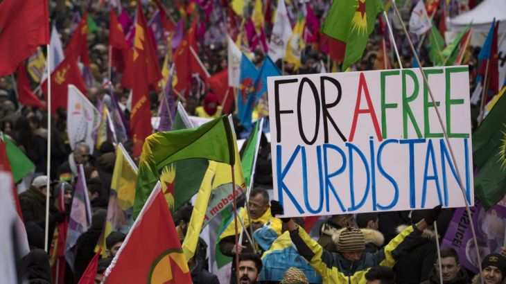 Kurds protest killings anniversary in Paris