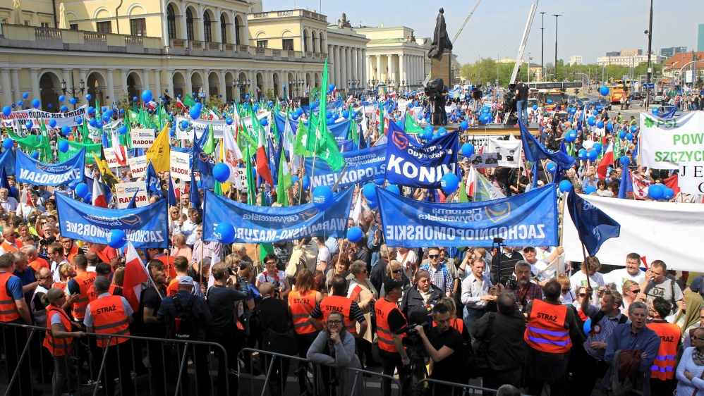 The protest was organised by the Civic Platform [Agencja Gazeta/Przemek Wierzchowski via Reuters]