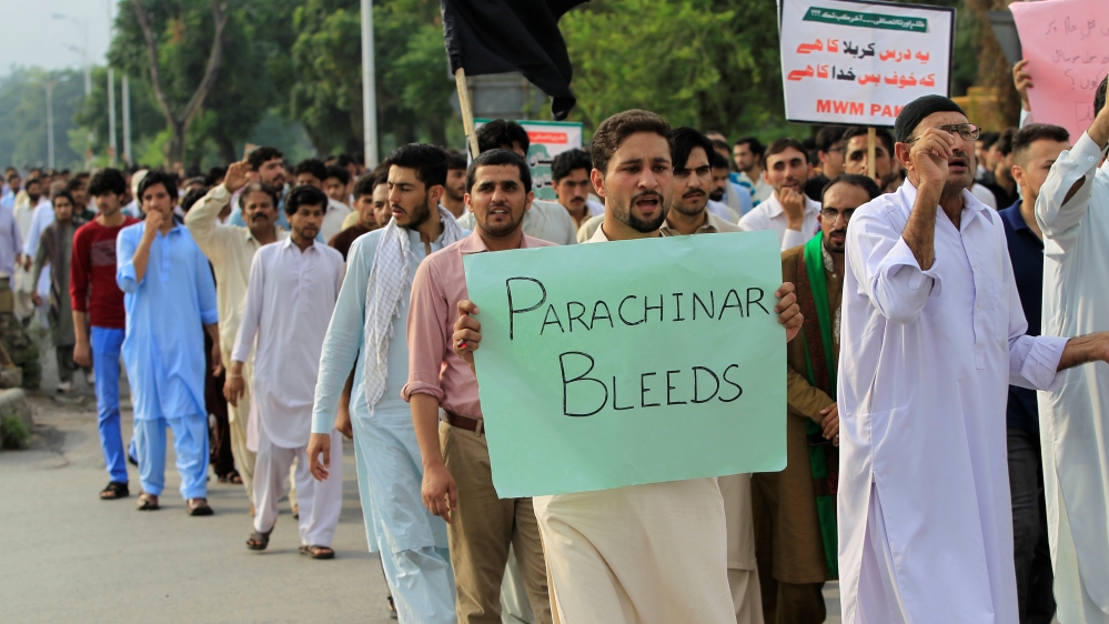  Shia Muslims make up about 20 percent of Pakistan's population [Caren Firouz/Reuters]