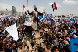 Supporters of Yemen''s former President Ali Abdullah Saleh rally to mark the 35th anniversary of the establishment of the General People''s Congress party which is led by Saleh in Sanaa