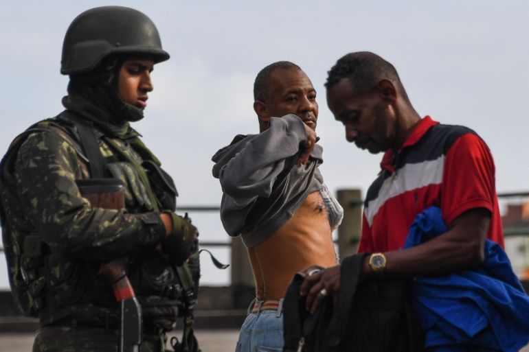 Brazil troops favelas crime