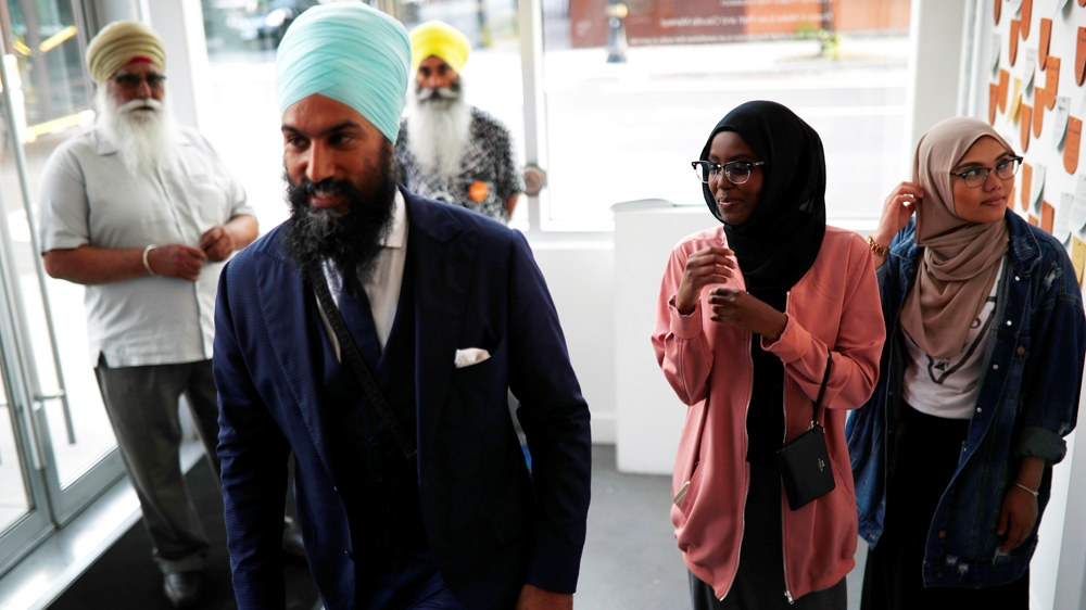 Analysts say Singh faces several challenges before he could lead his party to a more parliamentary victory [File: Reuters] 