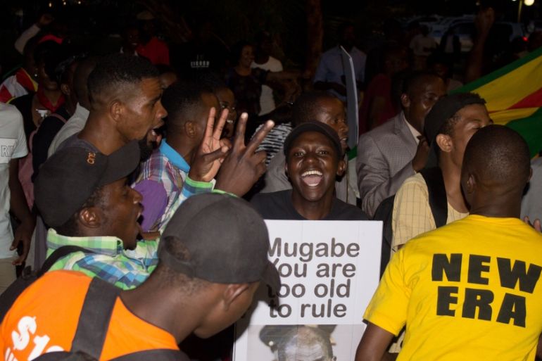 Harare residents celebrate Robert Mugabe''s resignation, Zimbabwe