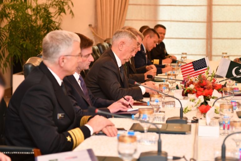 US Defence Secretary meets Pakistani Prime Minister in Islamabad