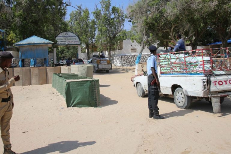 Suicide attack at police academy in Somalia