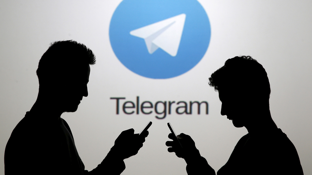 Last apps standing? Telegram, WhatsApp duck Russia bans | Social Media News  | Al Jazeera