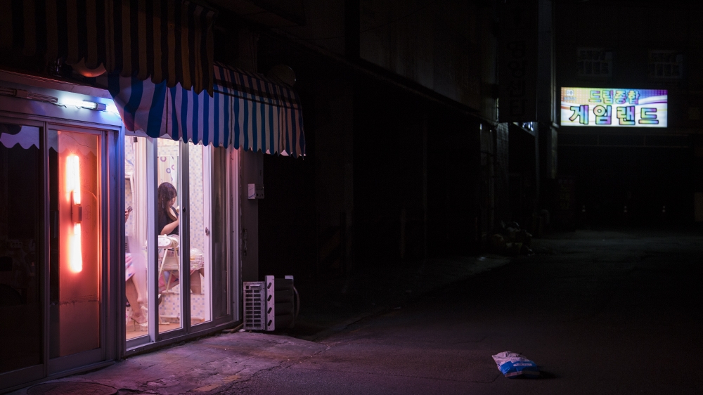 The last remaining shop in Cheongyangni 588 [Al Jazeera]